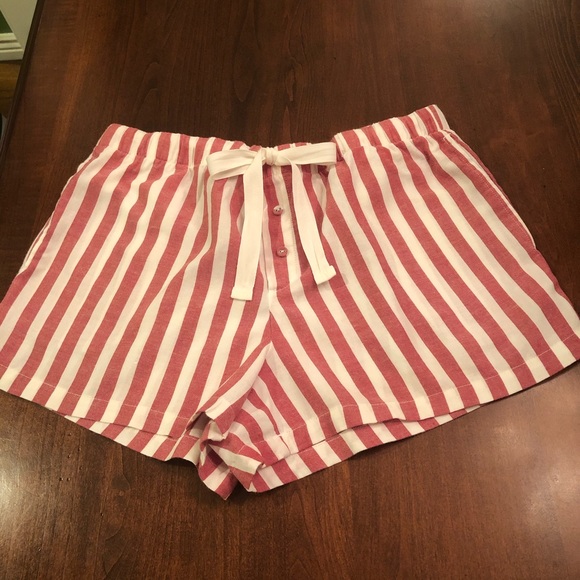 Red and white striped shorts Clearance